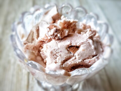 ざくざくチョコ入り 紅芋アイスクリーム レシピ 作り方 By Azp 楽天レシピ